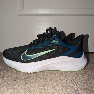 Nike Air Zoom Winflo 7 Black/Valerian Blue/Vapor Green